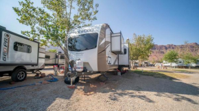 Outdoor Glamping Rockwood Trailer OK28